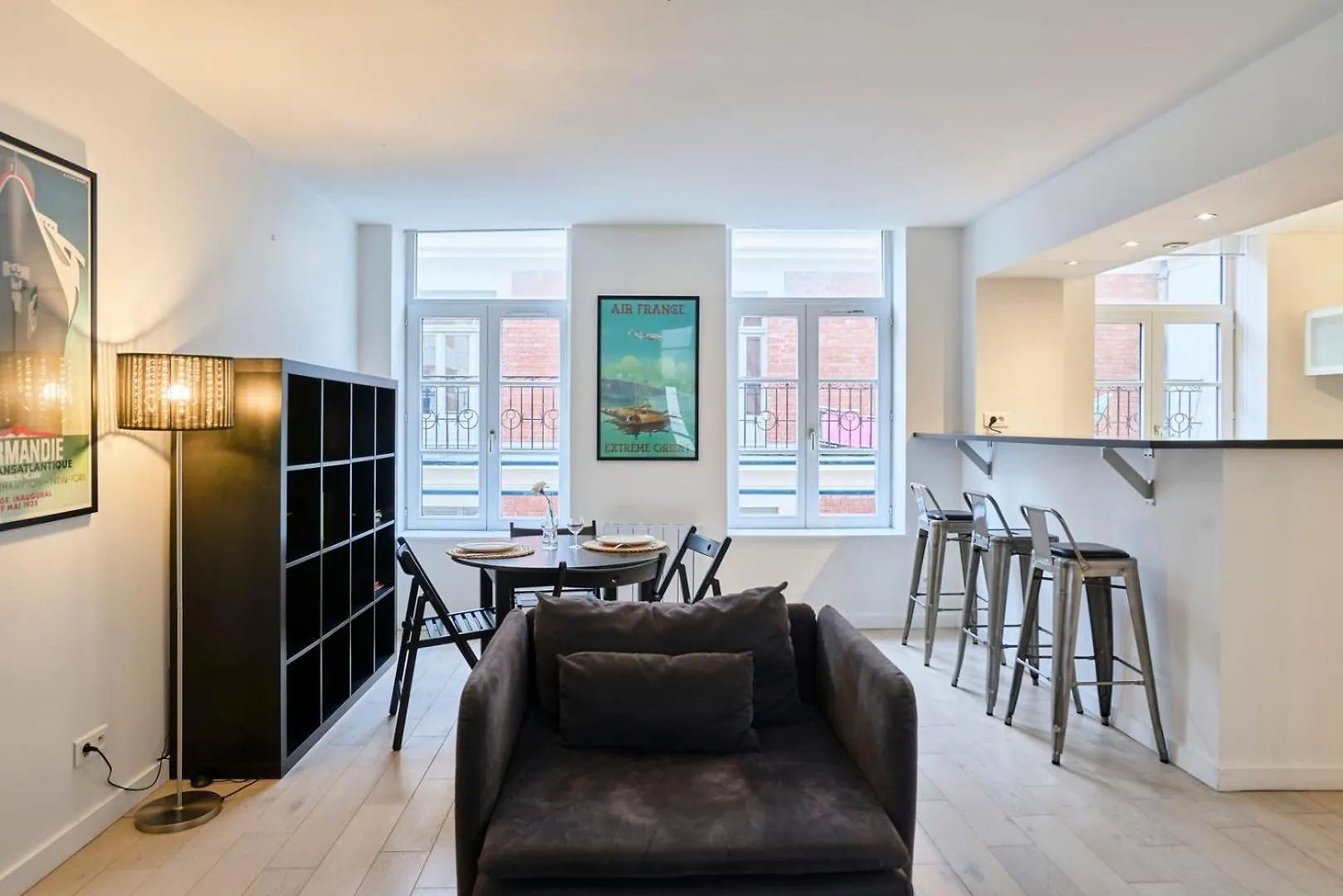 Spacious One Bedroom Apartment Ideally Located Lille
